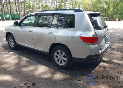 2013 Toyota Highlander Se V6 from USA, damaged, VIN 5TDBK3EH6DS256875